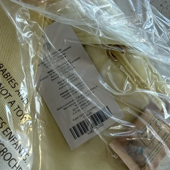 NWT✨ Youth of Ours lightweight nylon backpack - Picture 10 of 10